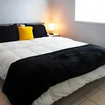 2 Spacious Units Near Clearwater Beach