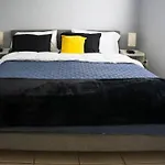2 Spacious Units Near Clearwater Beach