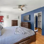 Relaxing Coastal Comfort - Heated Pool