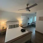 Beautiful Studio 1Q Bed #08