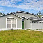 3 Mi To Clearwater Beach Home With Patio And Grill!