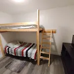 Lenny\'S Cooperative Hostel