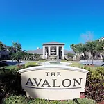 Clearwater Beach, Florida, Modern Fully Renovated 2Nd Floor Condo, Heated Pool