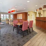 Towneplace Suites By Marriott St. Petersburg Clearwater