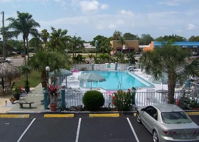 Floridian Inn