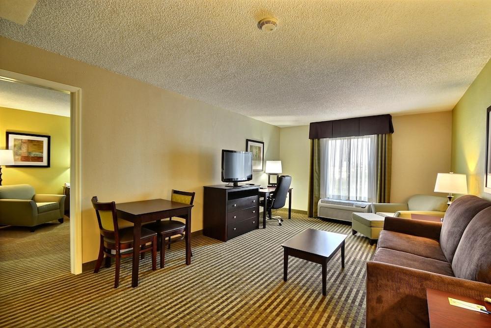 Hotel Comfort & St Pete - International Airport Clearwater