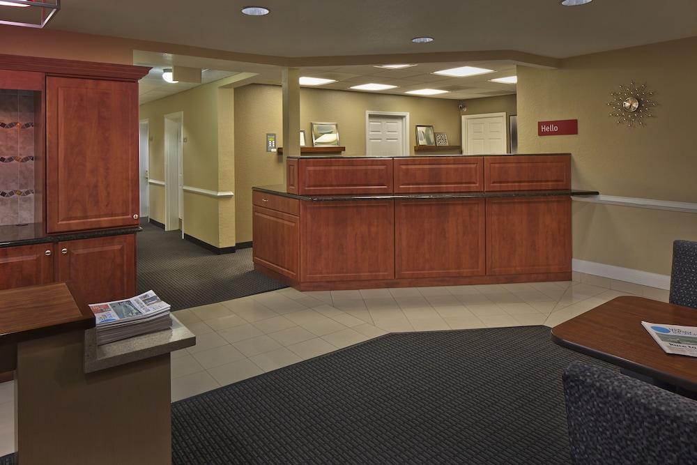 Hotel Towneplace By Marriott St. Petersburg