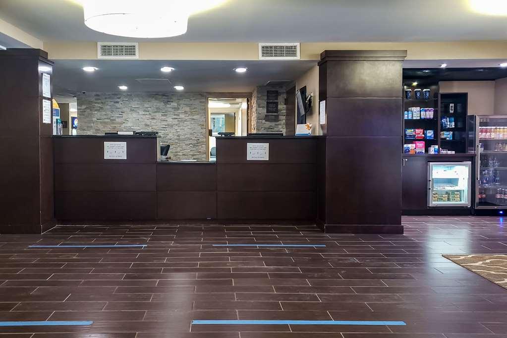 Hotel Comfort & St Pete - International Airport
