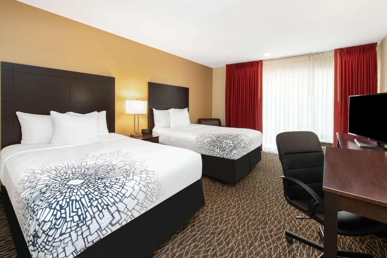 Hotel La Quinta By Wyndham Central 3*