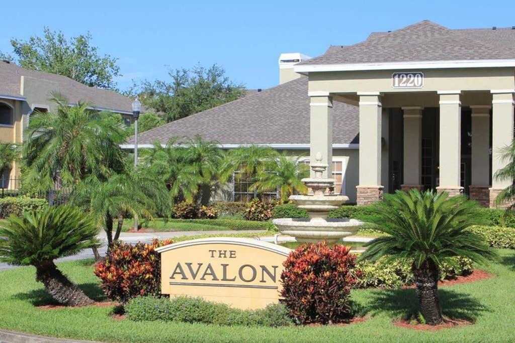 Wfh Away From Home! Free Wi-fi And Parking, 4mi To Apartment