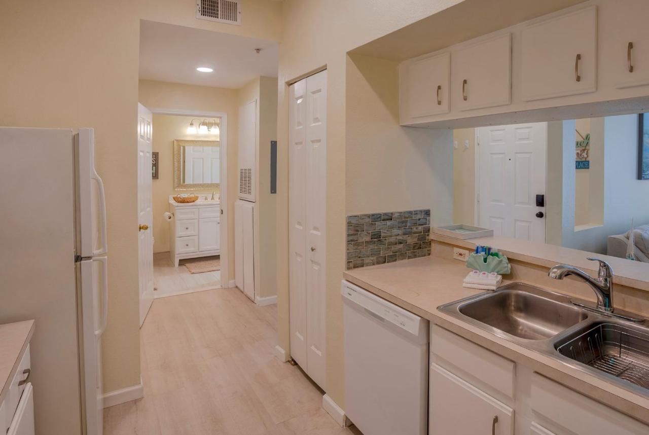 Wfh Away From Home! Free Wi-fi And Parking, 4mi To Apartment Clearwater