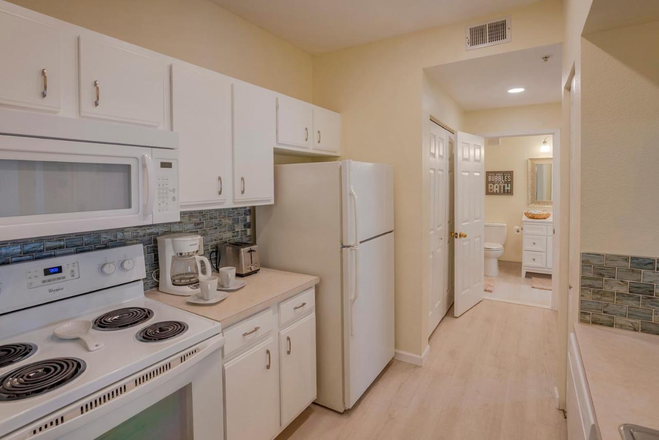 Wfh Away From Home! Free Wi-fi And Parking, 4mi To Apartment