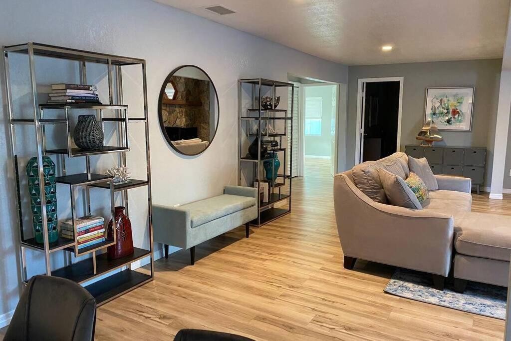 Casa Aqua, Wifi, Beaches, Dunedin, Blue Jays Stdm Holiday home *