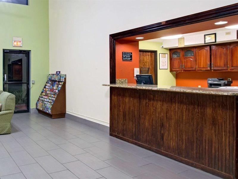 Super 8 By Wyndham Clearwater/st. Petersburg Airport 3*