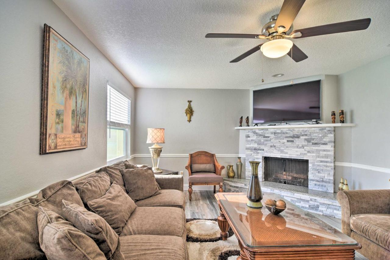 Holiday home With Private Pool And Patio! Clearwater