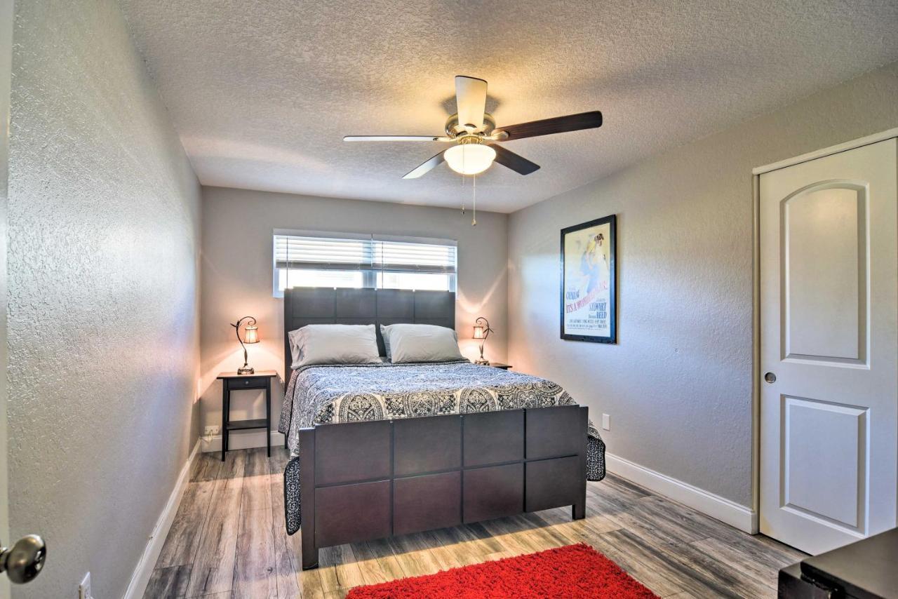 With Private Pool And Patio! * Clearwater