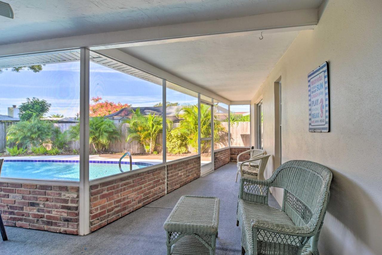 With Private Pool And Patio! Holiday home Clearwater