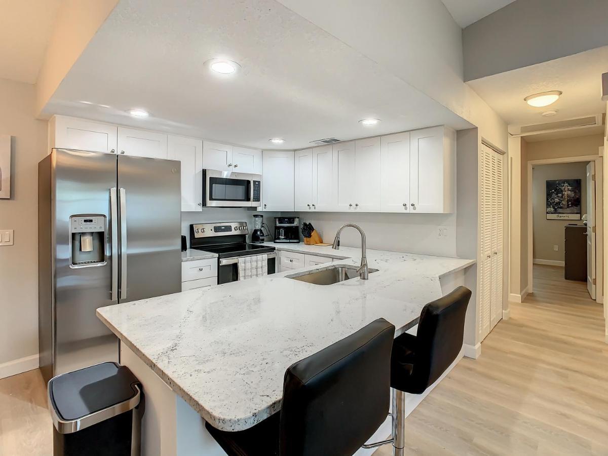 Crown Jewel Of 10-15 Min To Beach 5 Min To St Pete Airport Clearwater