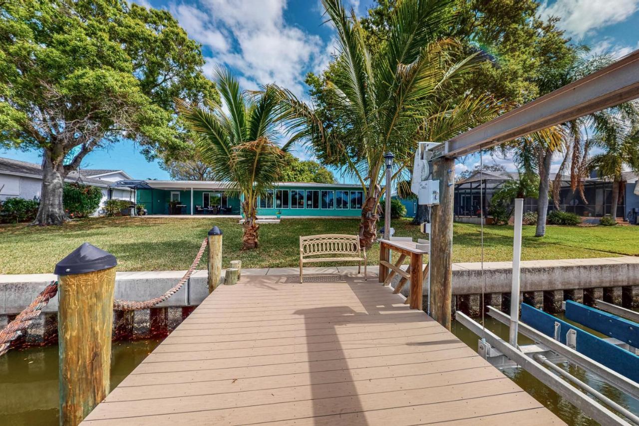 Cheer Holiday home