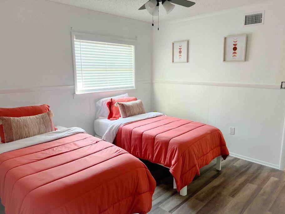 Sparkling Guest 2 Bedroom-15 Minutes To Apartment *