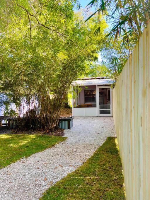 Sparkling Guest 2 Bedroom-15 Minutes To Clearwater