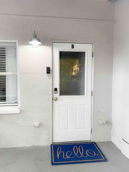 Sparkling Guest 2 Bedroom-15 Minutes To Apartment *