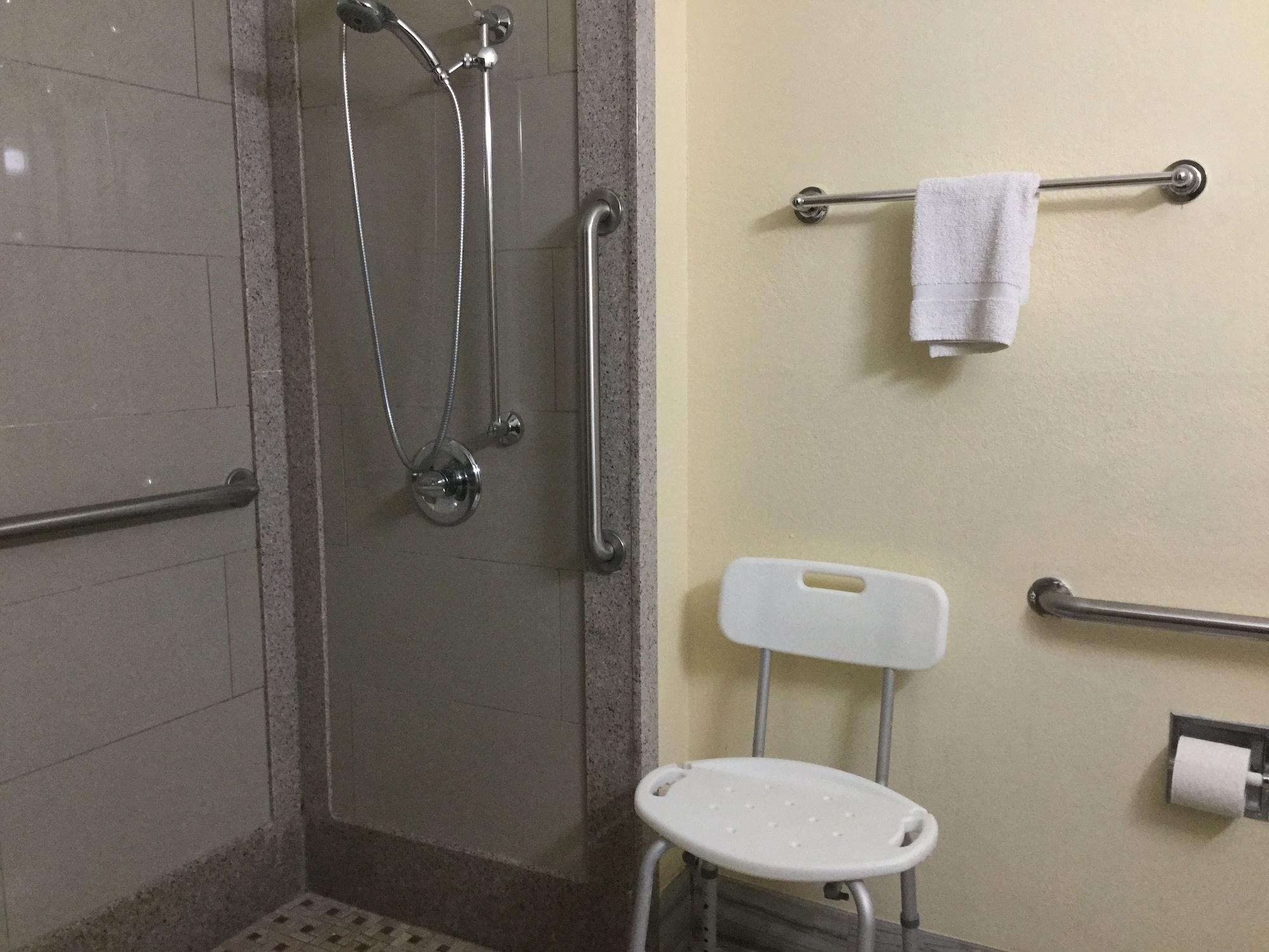 Super 8 By Wyndham Clearwater/st. Petersburg Airport Hotel Clearwater