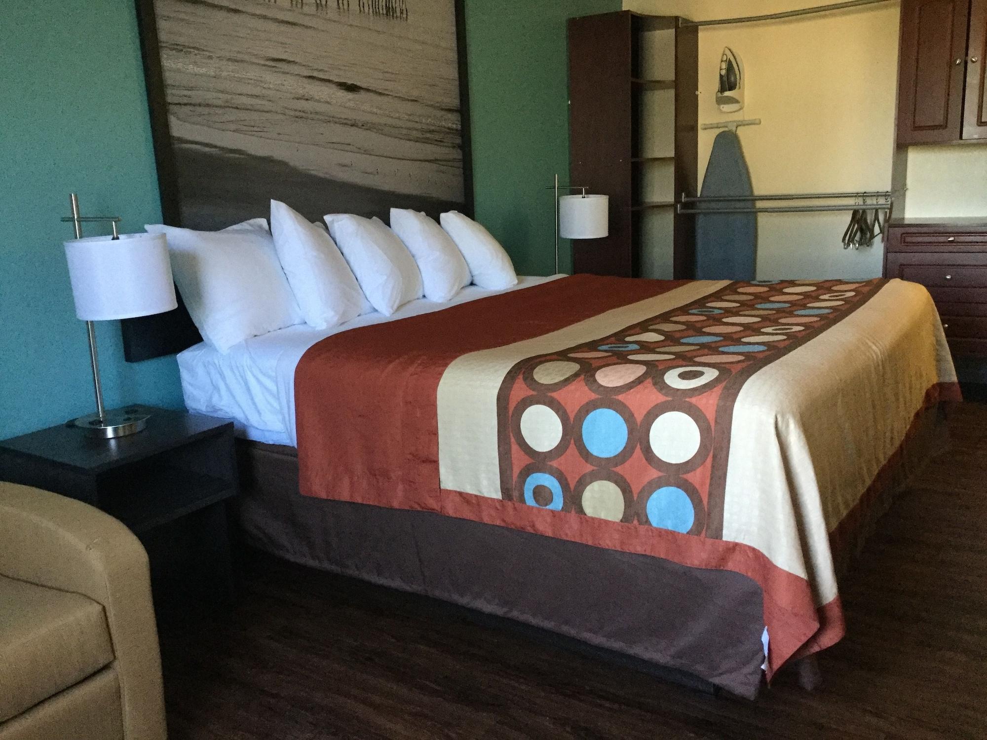 Hotel Super 8 By Wyndham Clearwater/st. Petersburg Airport