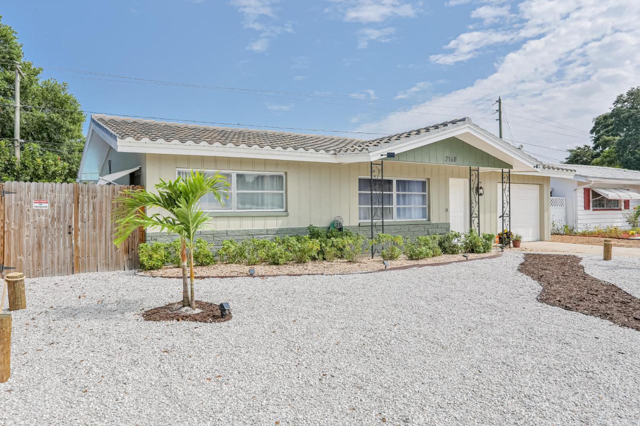 Magnolia Pool House Holiday home