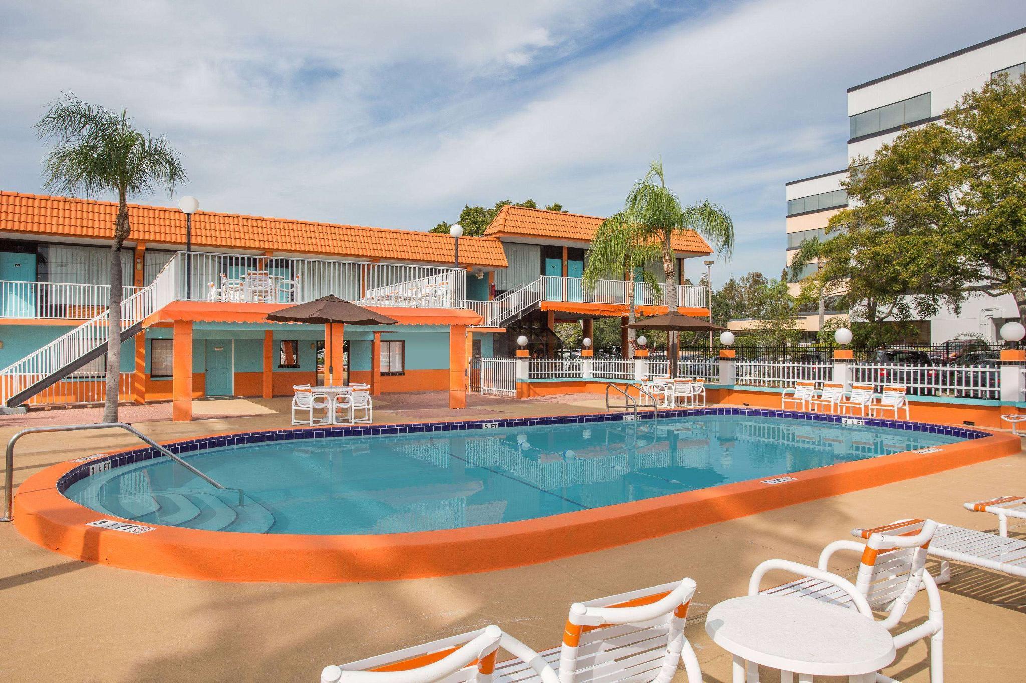 Motel Howard Johnson By Wyndham - Dunedin 2*