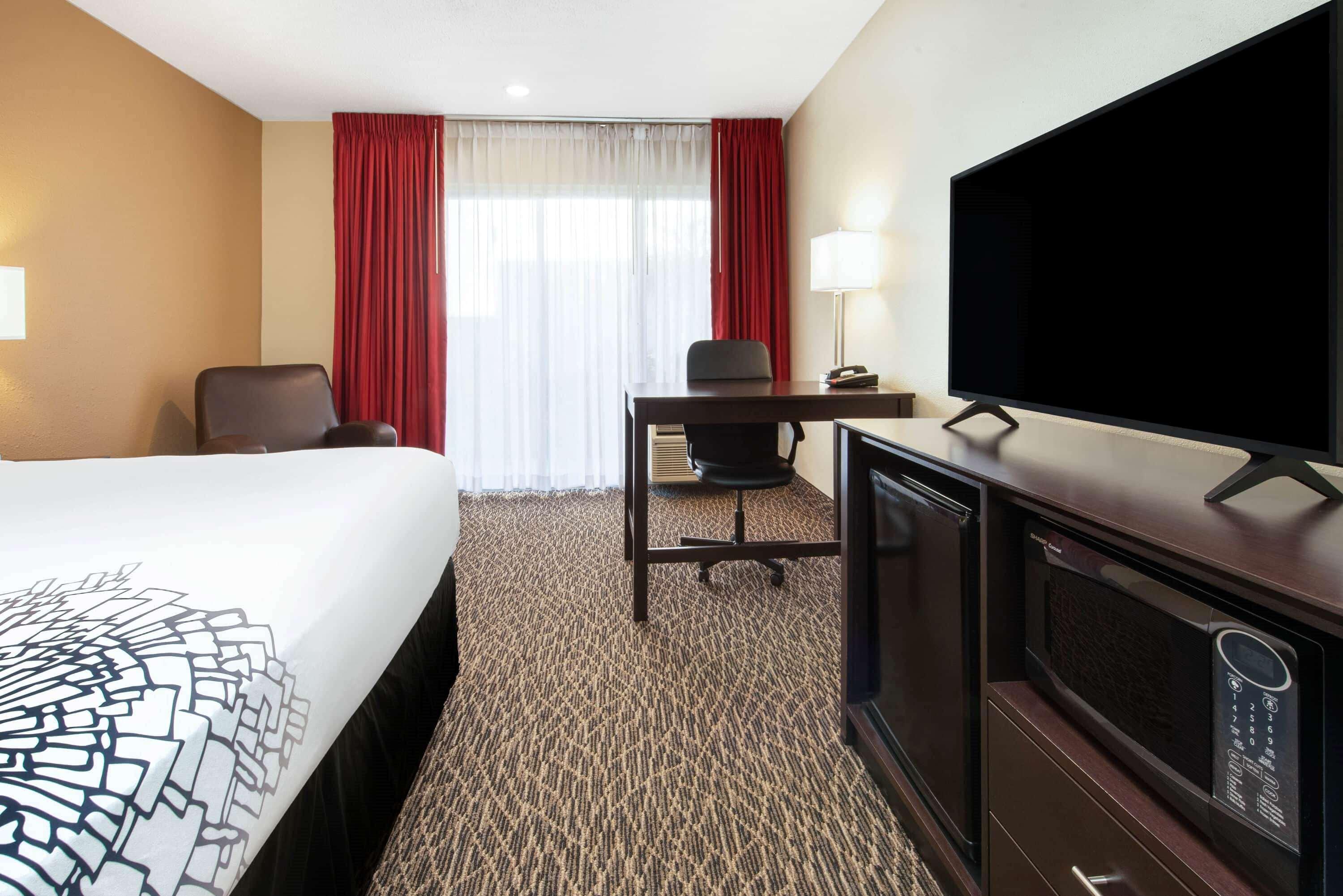 La Quinta By Wyndham Central Hotel Clearwater