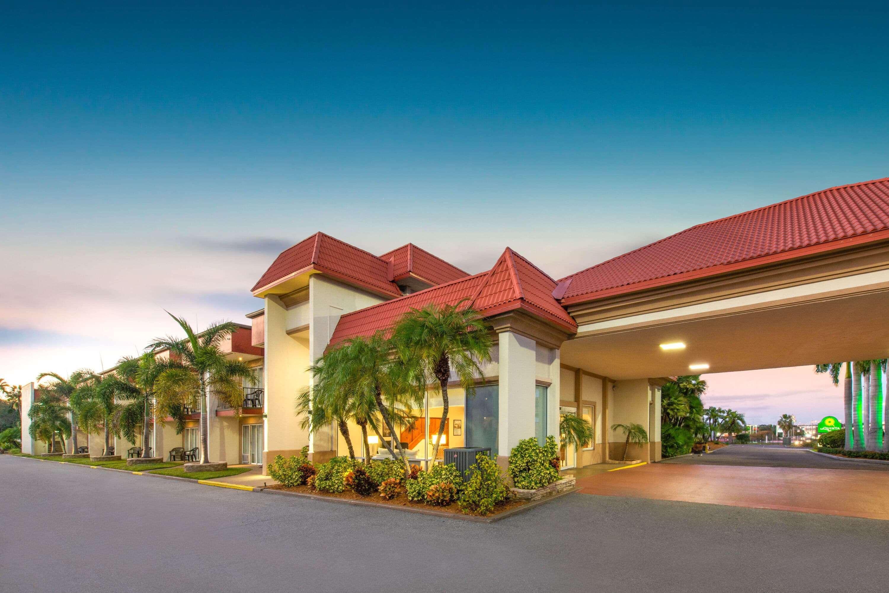 La Quinta By Wyndham Central Clearwater