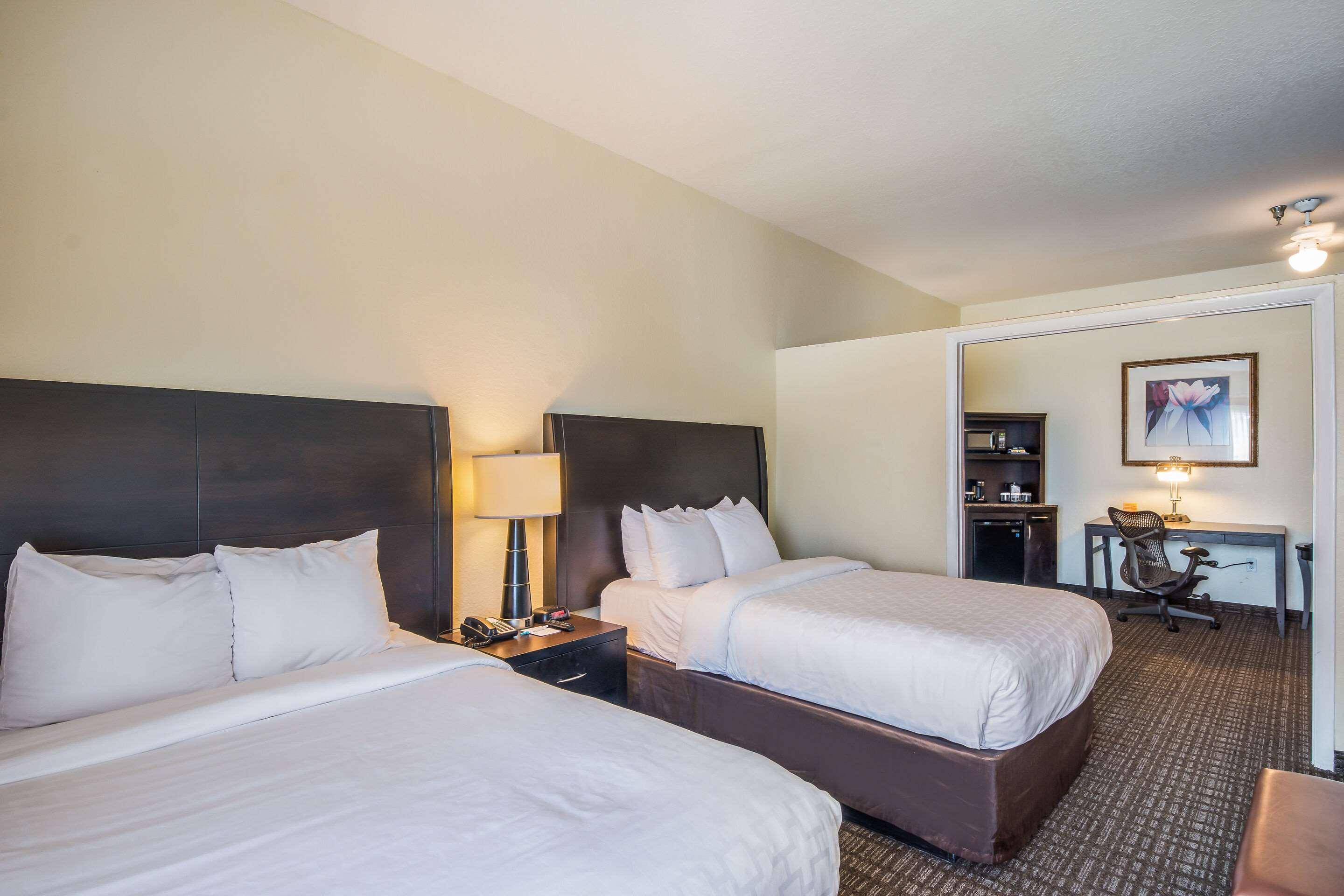 Hotel Clarion &