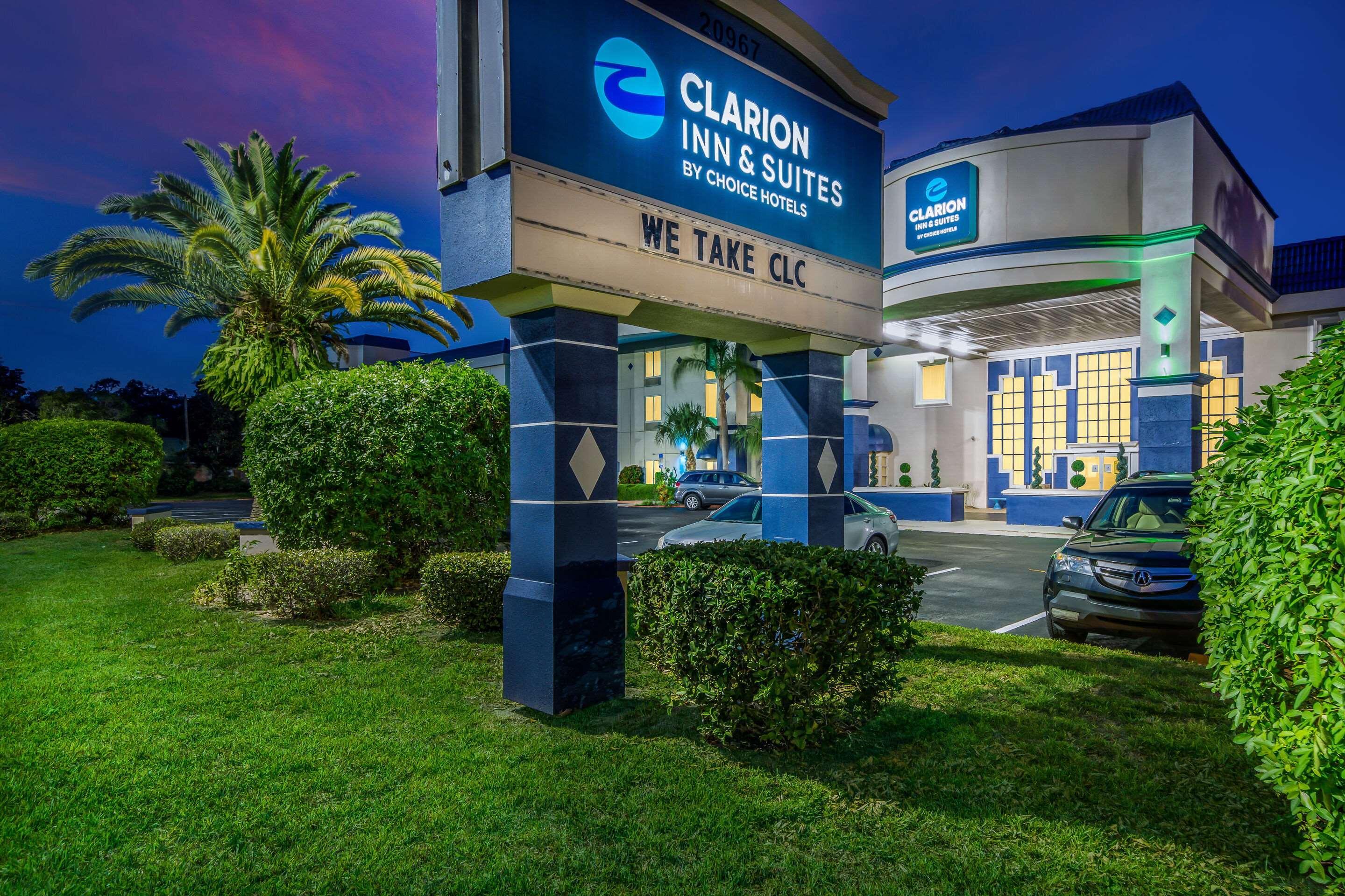 Hotel Clarion & 3*
