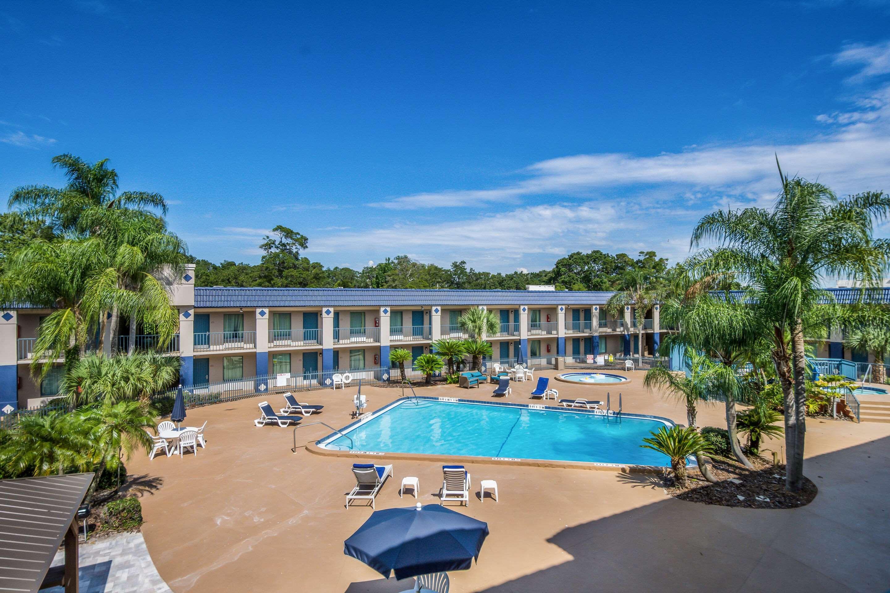 Clarion & Hotel Clearwater
