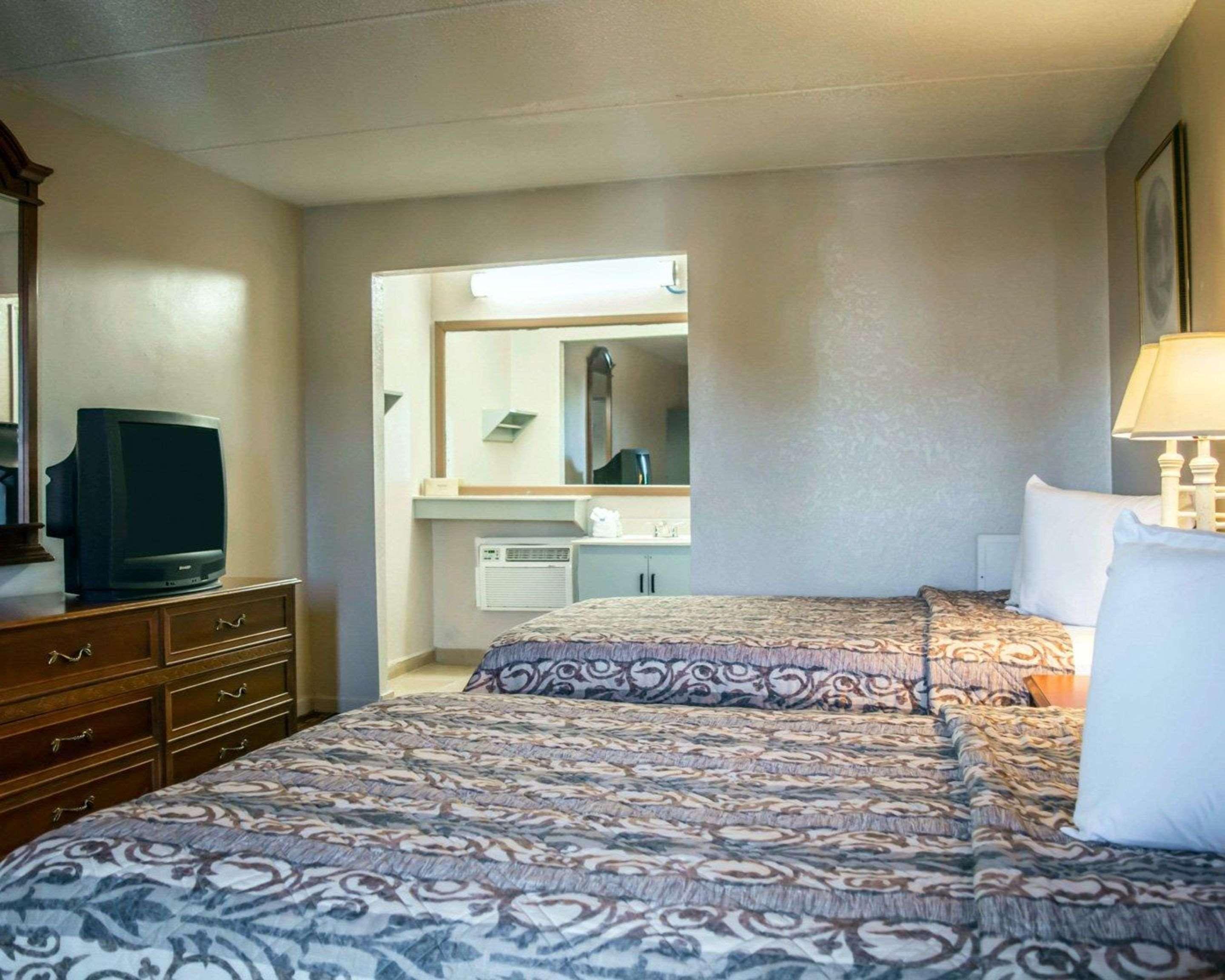 Rodeway Clearwater-dunedin Inn 2*