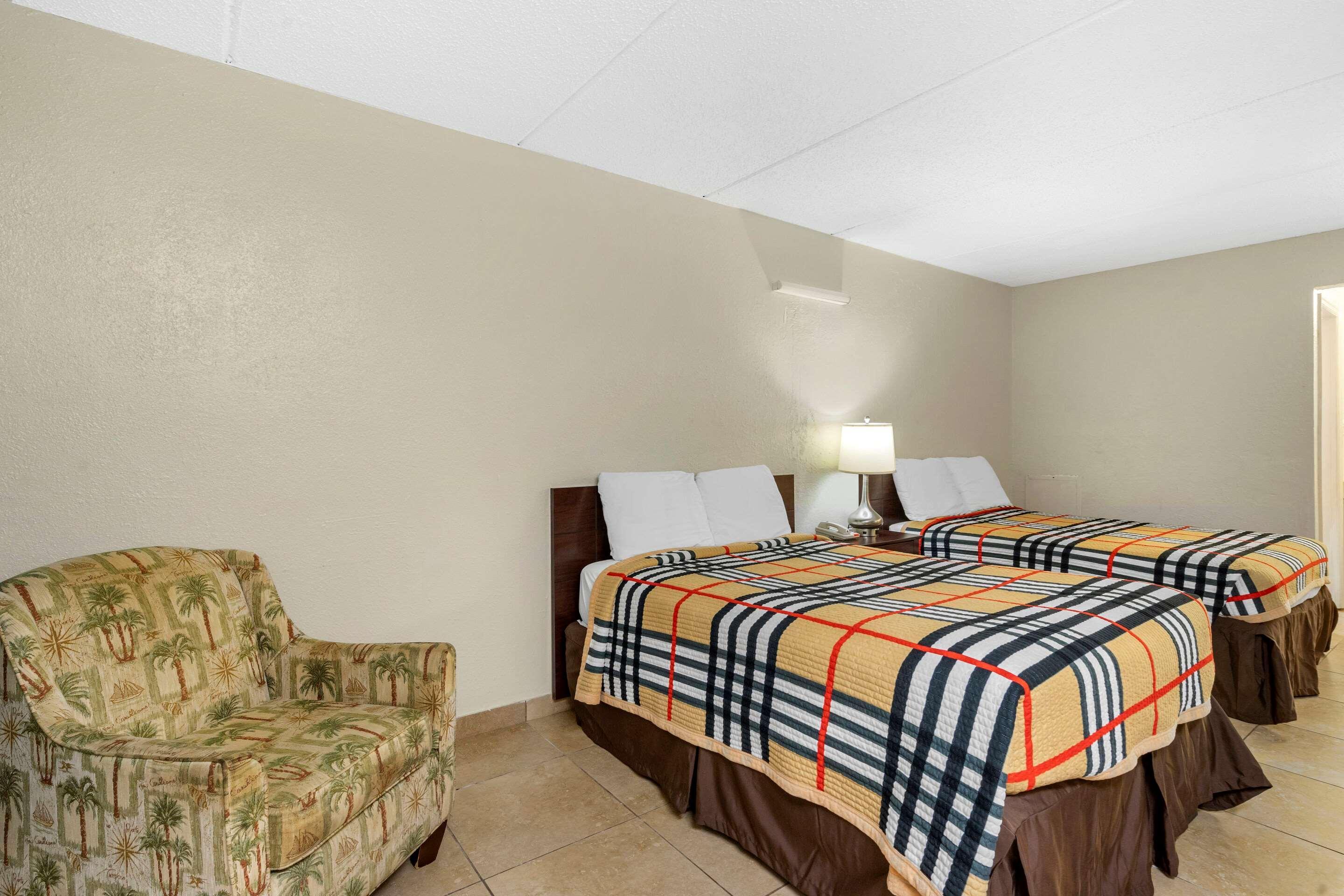 Rodeway Clearwater-dunedin Inn 2*