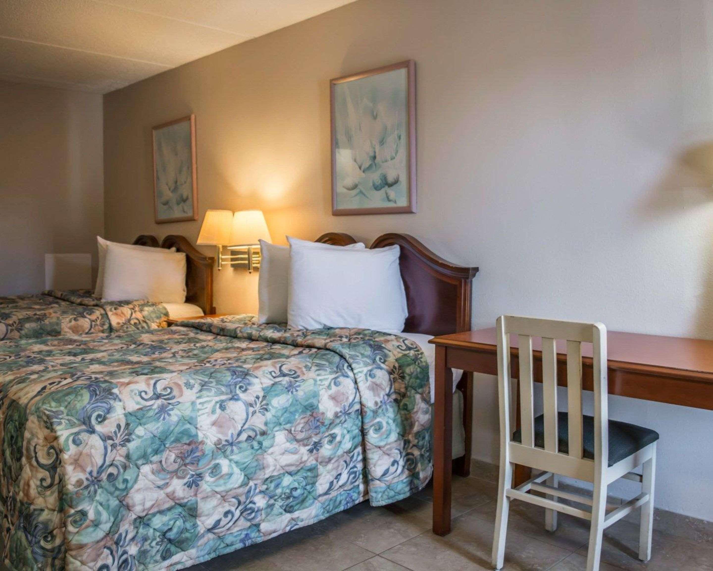 Rodeway Clearwater-dunedin Clearwater