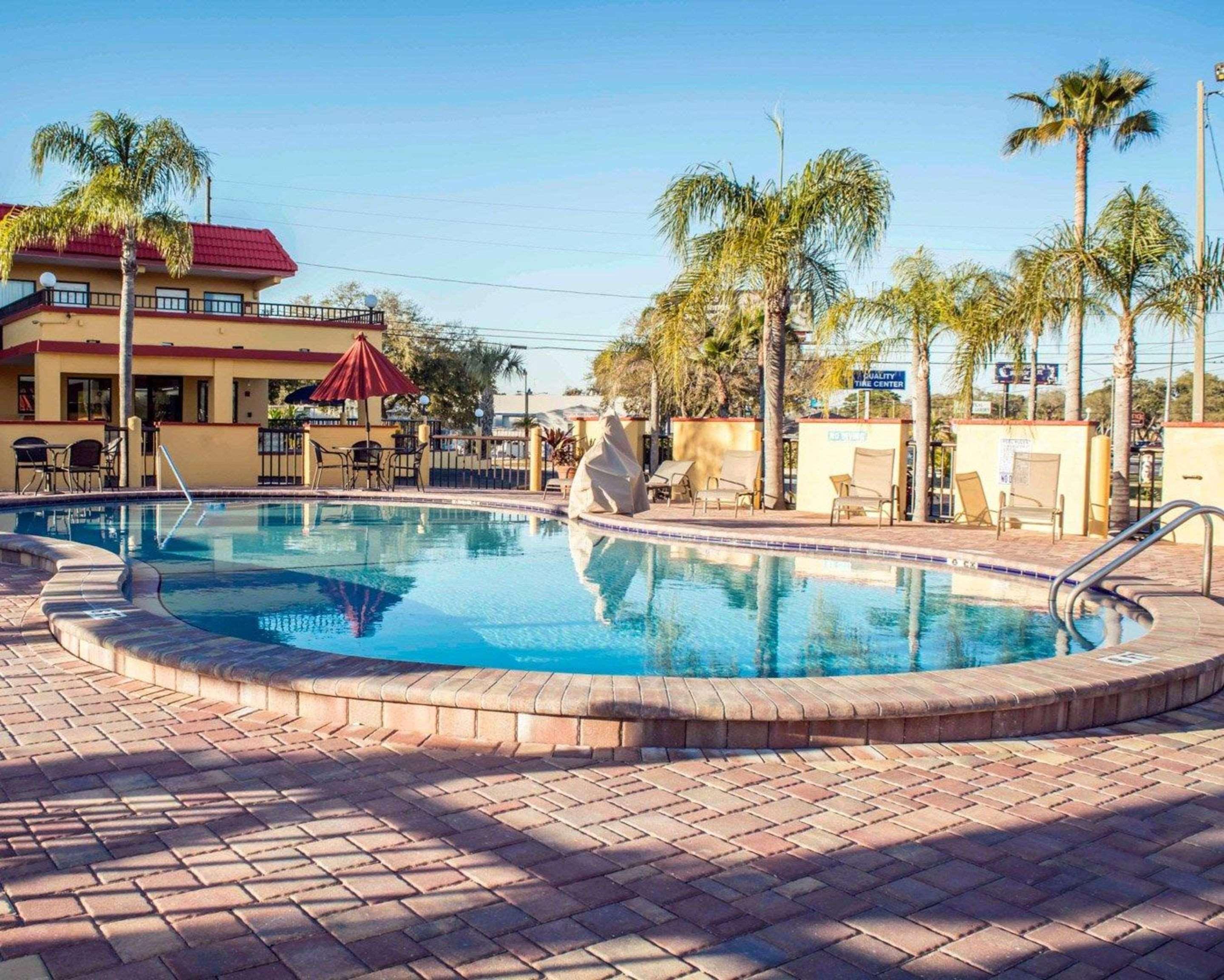 Rodeway Clearwater-dunedin Inn