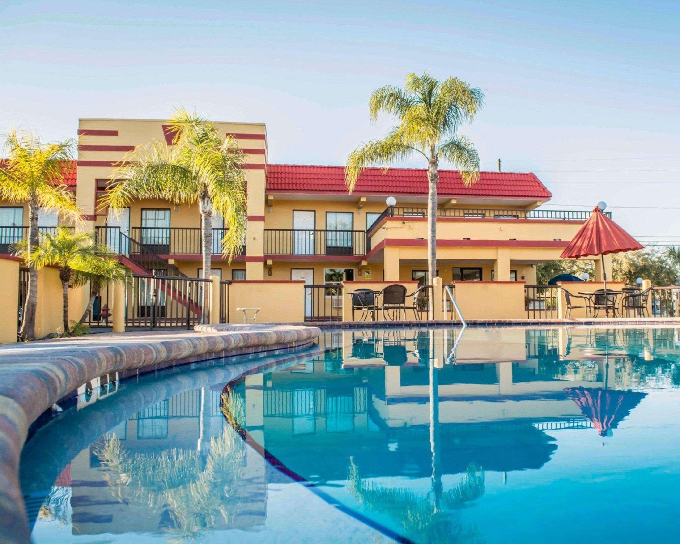 Rodeway Clearwater-dunedin 2*