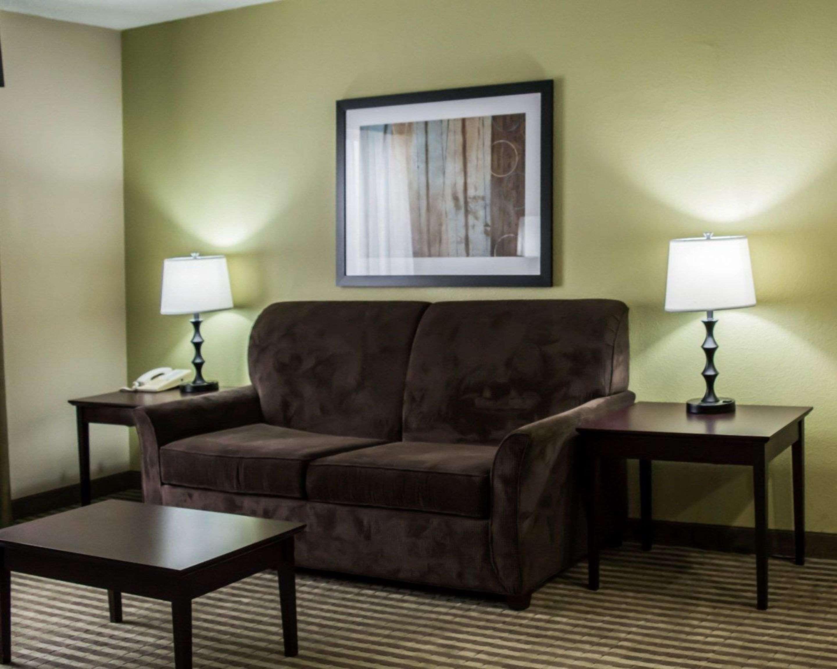 Comfort & St Pete - International Airport Hotel