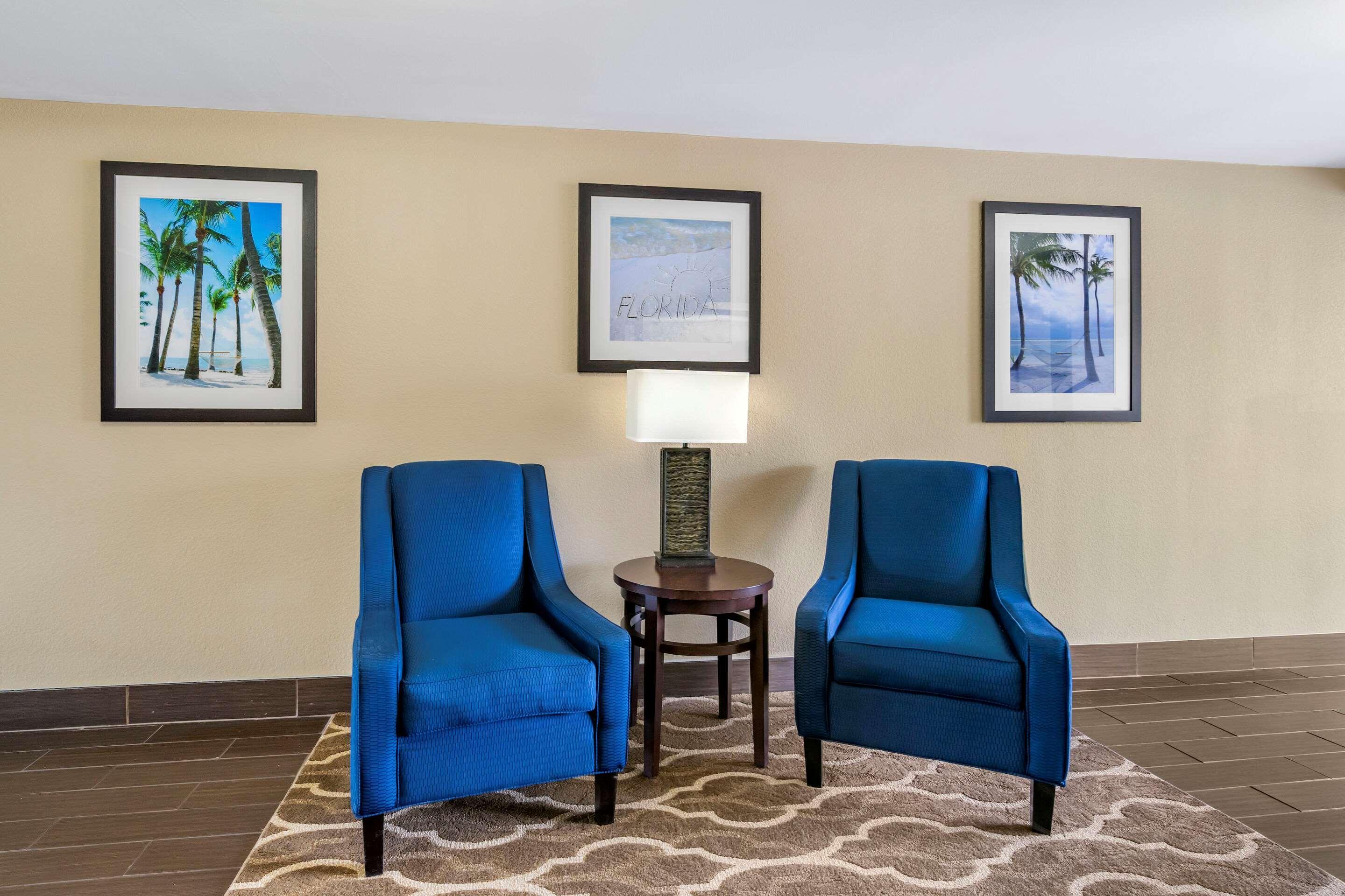 Comfort & St Pete - International Airport Clearwater