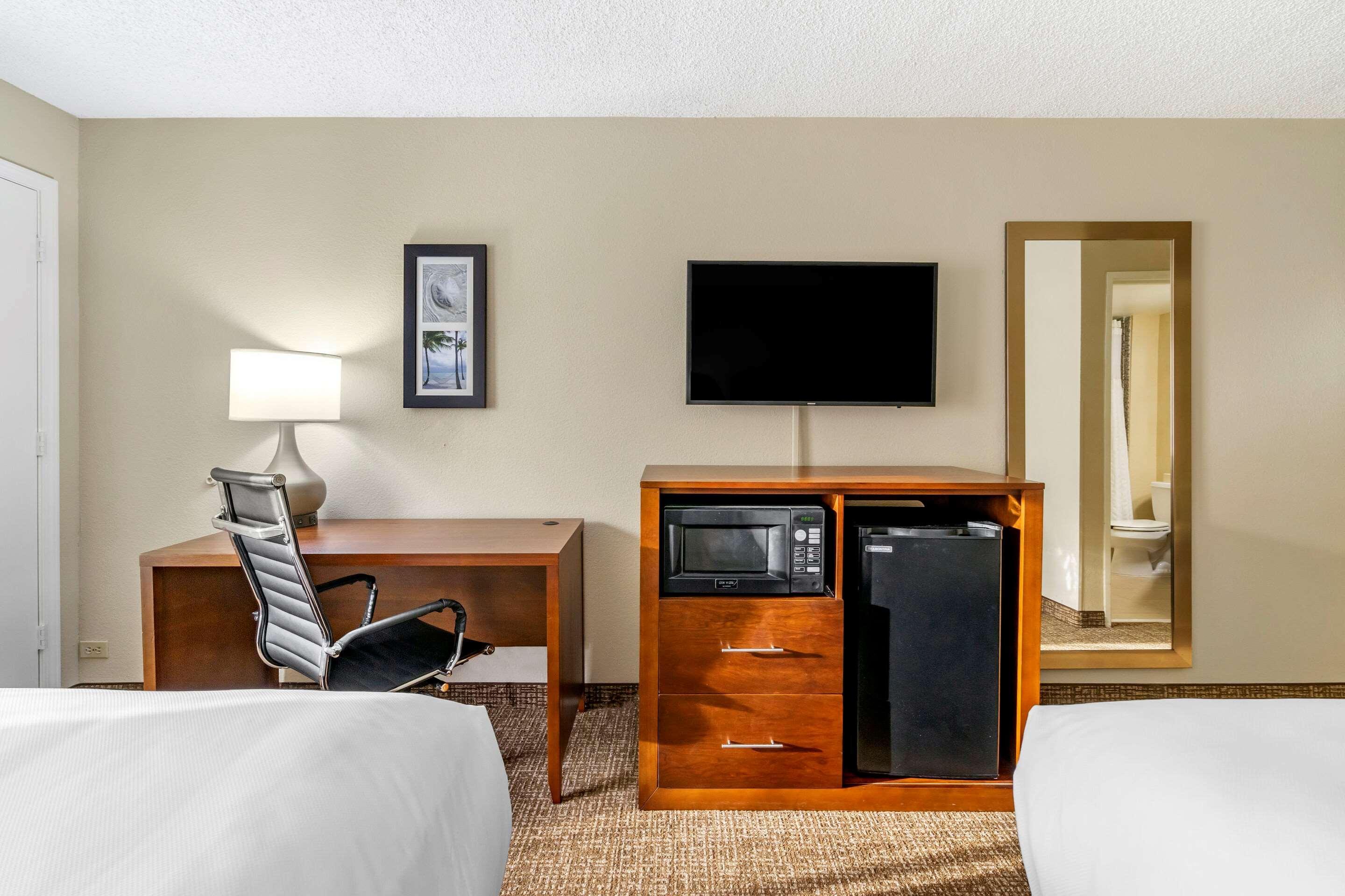 Hotel Comfort & St Pete - International Airport Clearwater