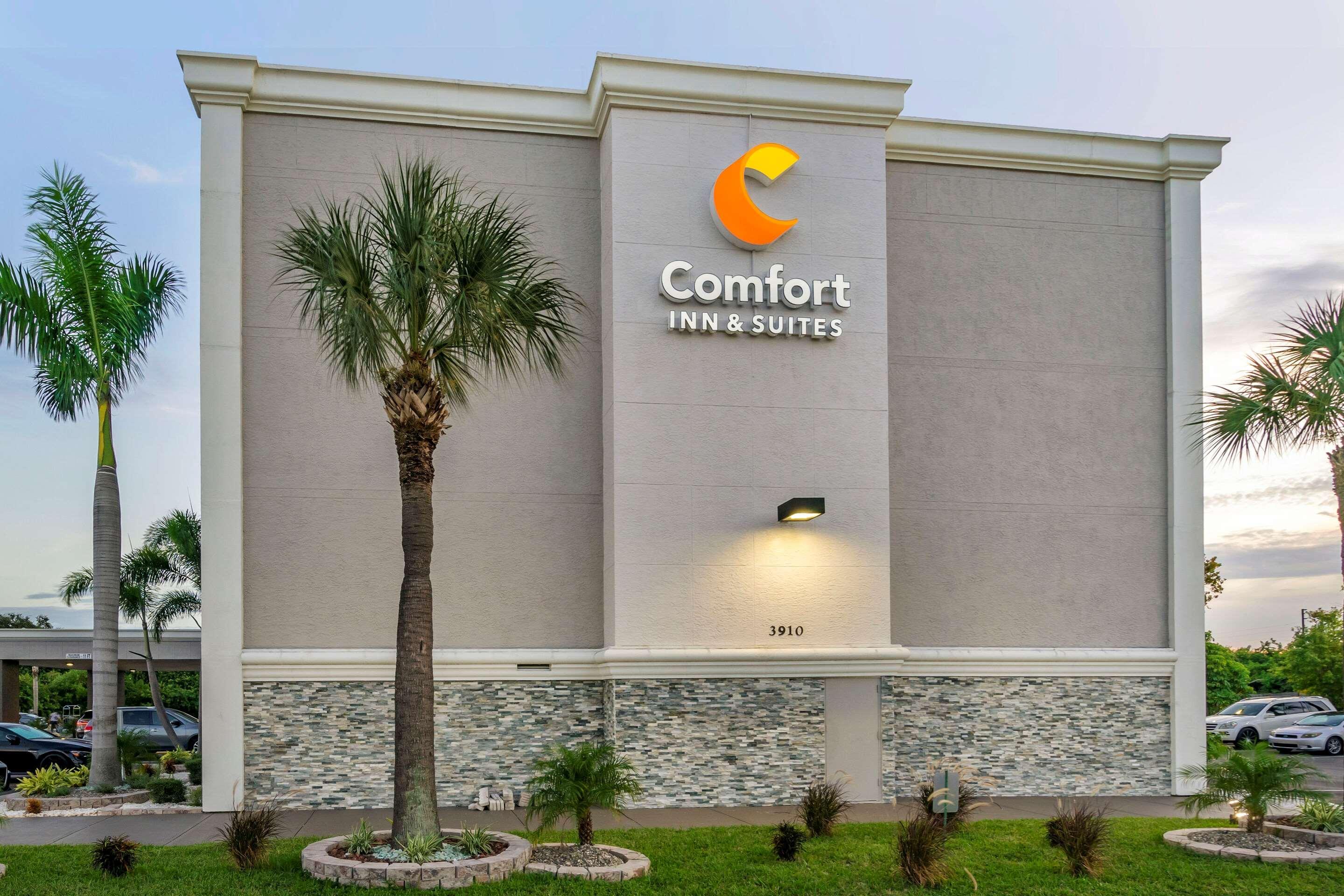 Comfort & St Pete - International Airport 2* Clearwater