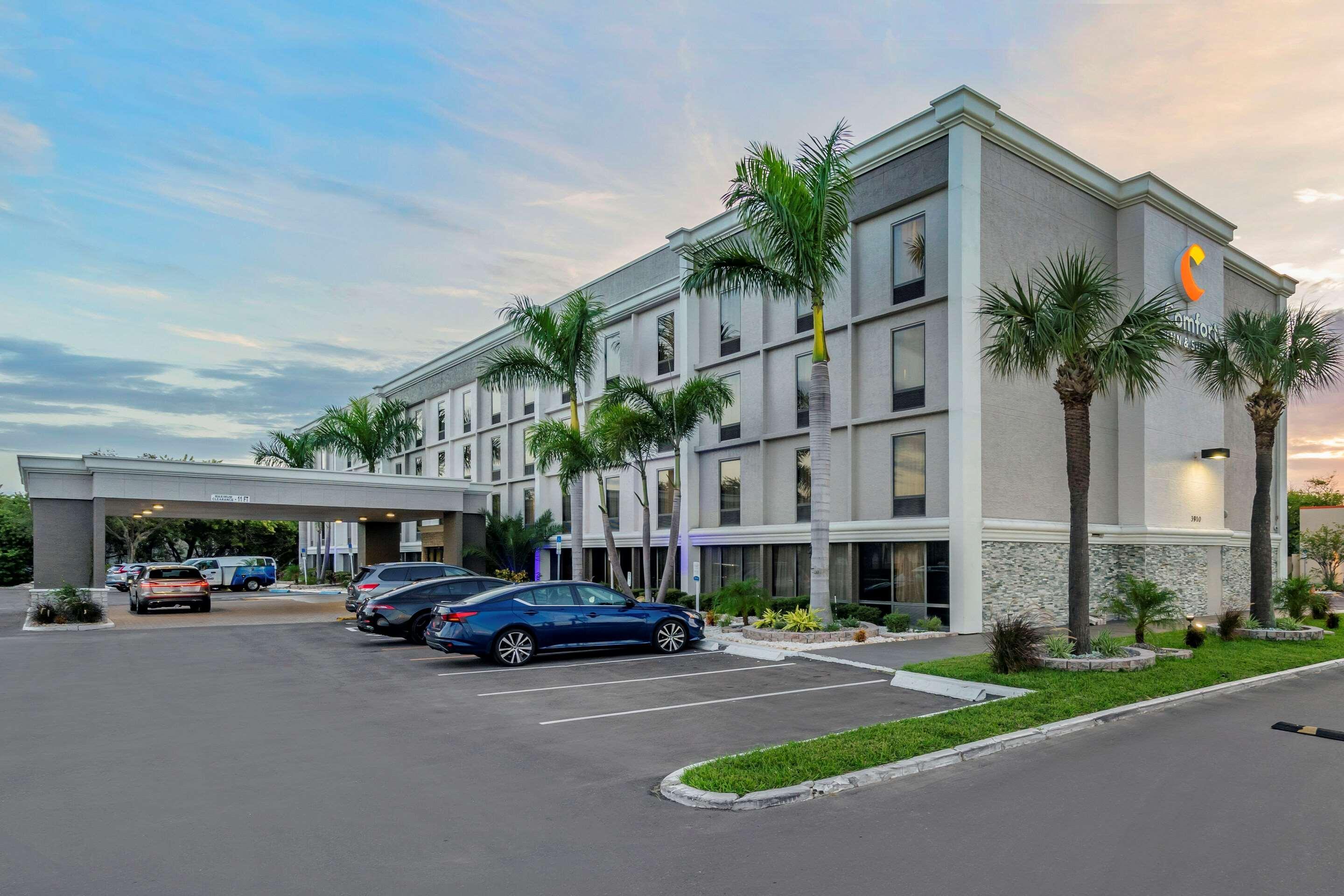 Comfort & St Pete - International Airport Clearwater