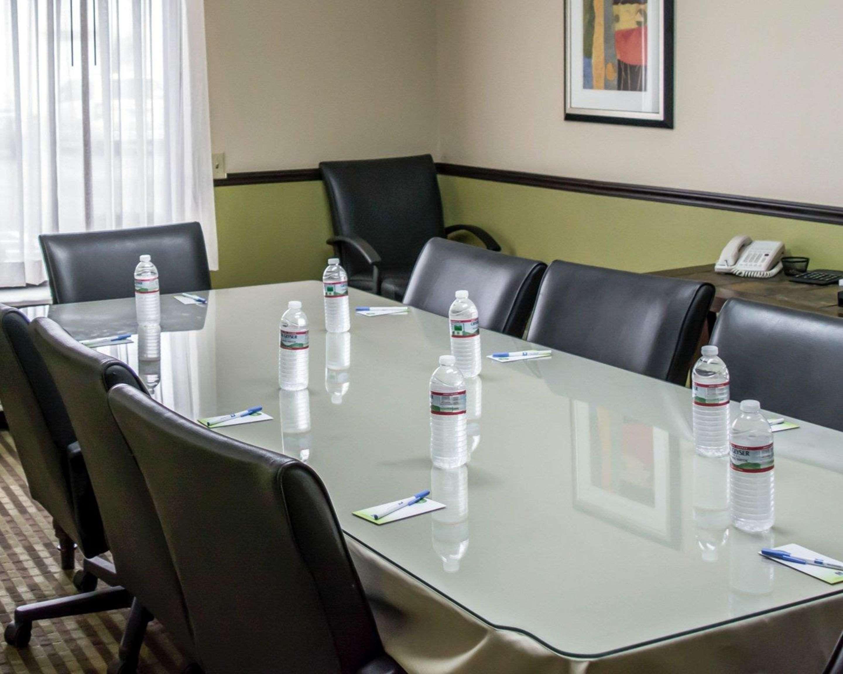 Hotel Comfort & St Pete - International Airport