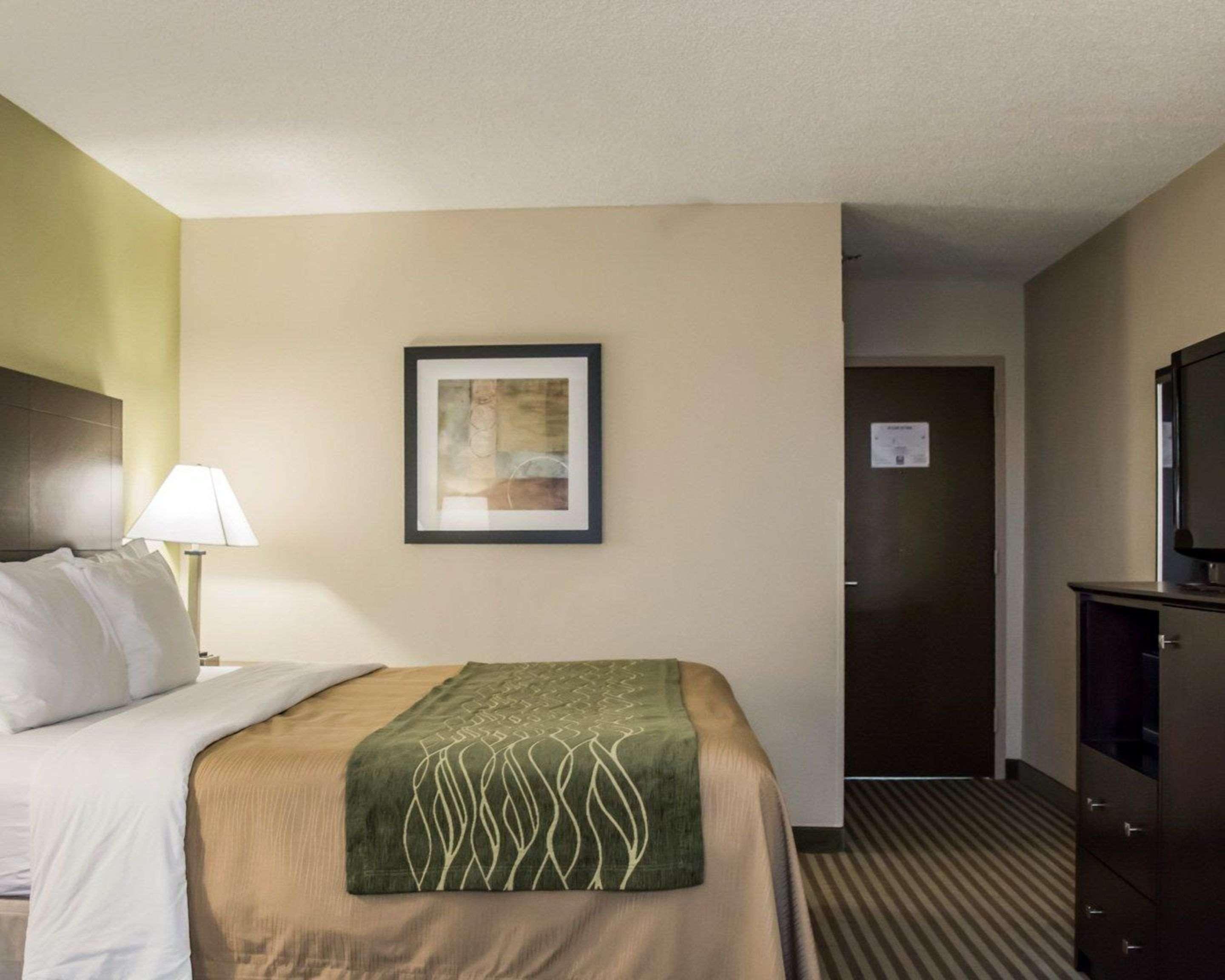 Comfort & St Pete - International Airport