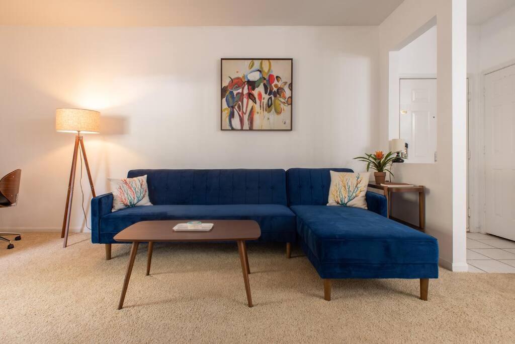Apartment O Stunning Minutes From Gorgeous Beaches O
