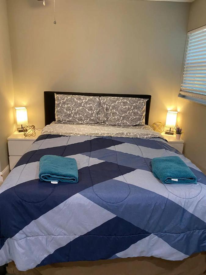 Spacious 5 Bedrooms 3 Bathrooms Family-friendly With Heated Salt Pool Holiday home Clearwater