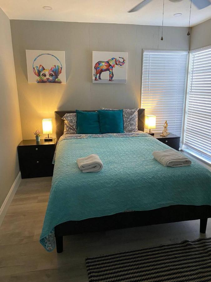Spacious 5 Bedrooms 3 Bathrooms Family-friendly With Heated Salt Pool *